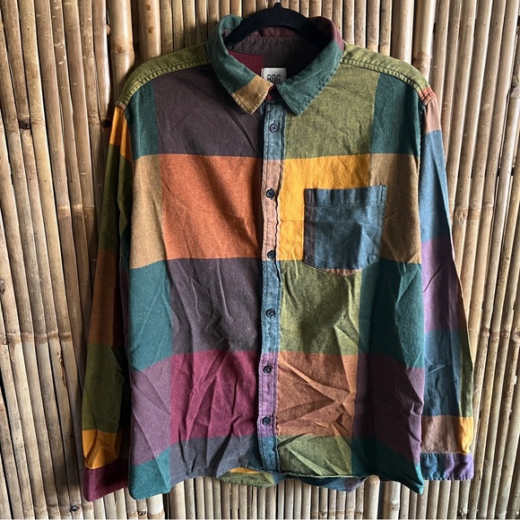 BDG Wild Buffalo Flannel Shirt - Picture 1 of 3